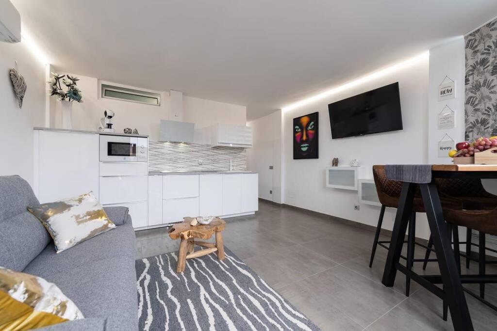 Ferienwohnung Attico Playa De Ingles Con Parking E Piscina Playa del Inglés Exterior foto